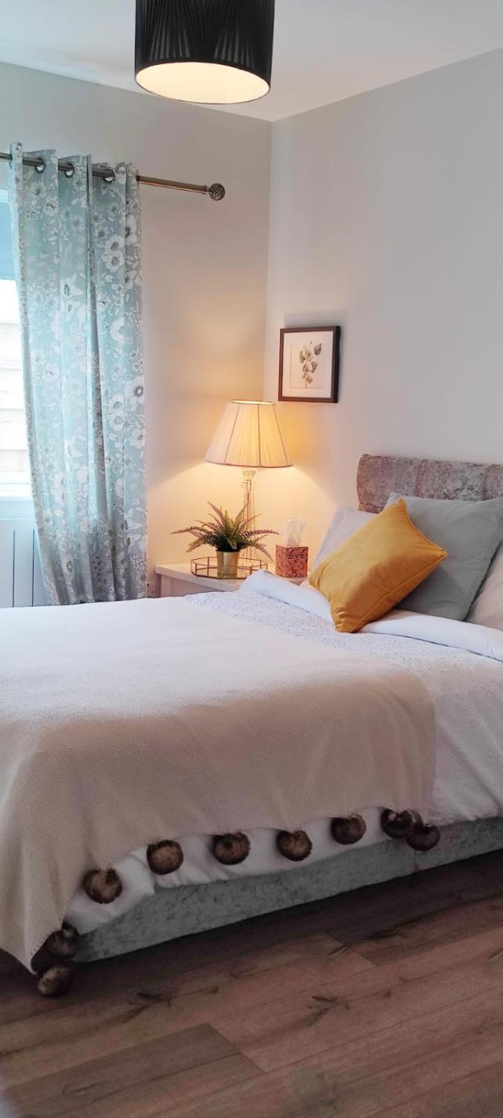 Butterfly Guesthouse - Entire Home Within 5Km Of Galway City Buitenkant foto